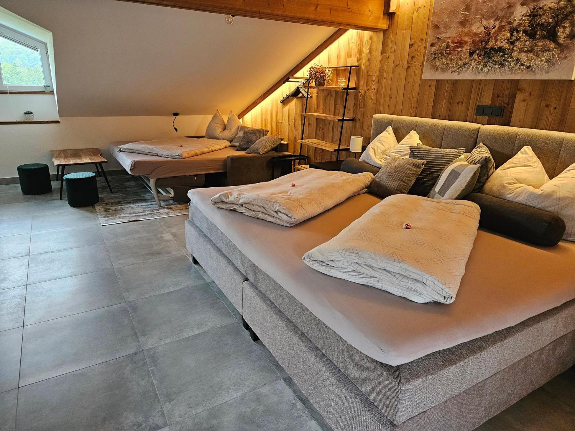 Bauernhof-Loft Edtgut Apartment Guggenthal Luaran gambar
